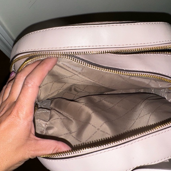 Michael Kora Backpack - Picture 5 of 5